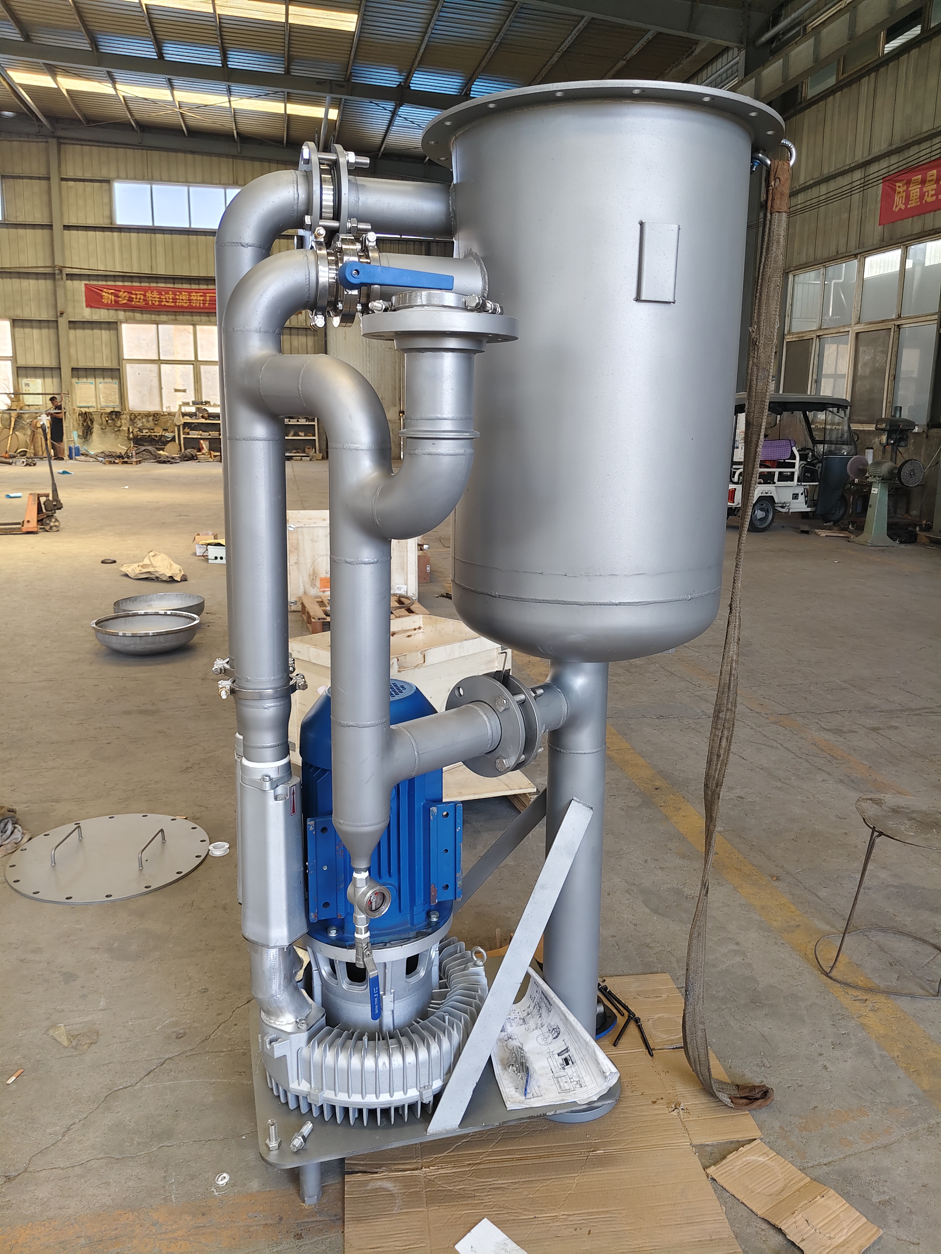5.5kw防爆式油霧分離，500方風(fēng)機(jī)油霧分離器發(fā)貨送客戶手中，